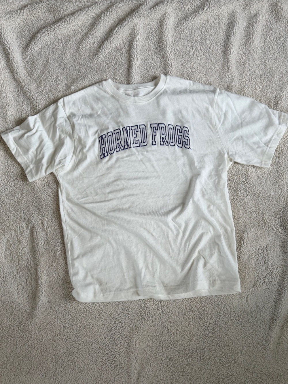 Women’s short sleeve embroidered Horned Frogs t shirt